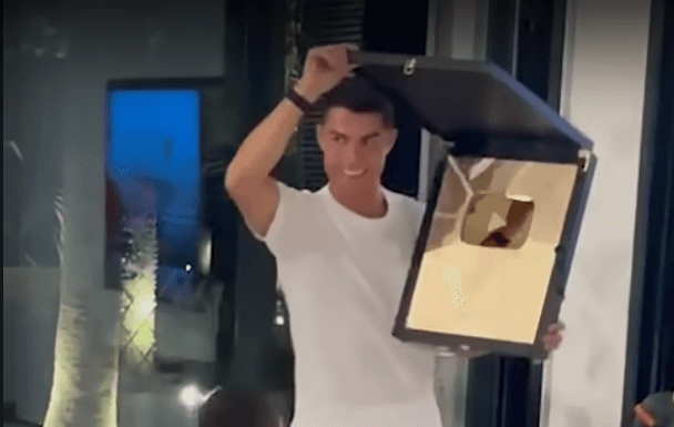 โรนัลโด้ เปิดช่อง YT แค่ 90 นาที