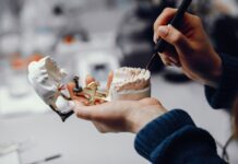 ทันตกรรมรากเทียม เชียงใหม่